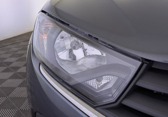 Подержанный автомобиль LADA (ВАЗ) Granta Sedan 2024 года (11 фото)