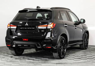 Подержанный автомобиль Mitsubishi ASX 2021 года (3 фото)