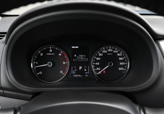 Подержанный автомобиль Mitsubishi Pajero Sport 2019 года (12 фото)