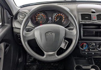 Подержанный автомобиль LADA (ВАЗ) Granta Liftback 2021 года (22 фото)