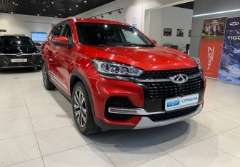 Подержанный автомобиль Chery Tiggo 8 2021 года (3 фото)