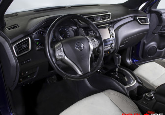 Подержанный автомобиль Nissan Qashqai 2018 года (21 фото)