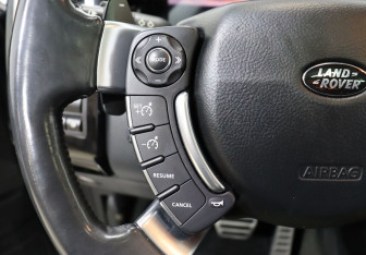 Подержанный автомобиль Land Rover Range Rover 2011 года (16 фото)