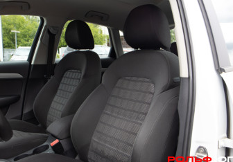 Подержанный автомобиль Audi Q3 2012 года (16 фото)