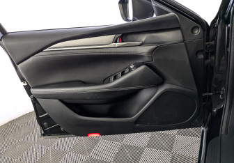 Подержанный автомобиль Mazda 6 Sedan 2020 года (19 фото)