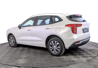 Подержанный автомобиль Haval Jolion 2023 года (7 фото)