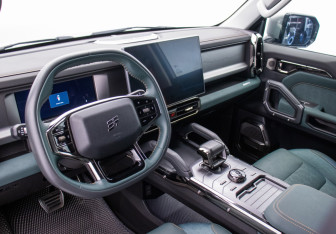 Подержанный автомобиль Jetour T2 2024 года (9 фото)
