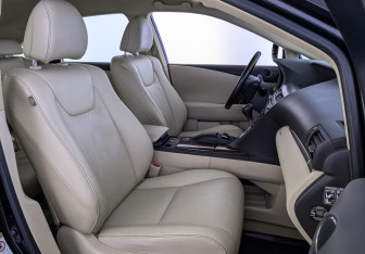 Подержанный автомобиль Lexus RX 2014 года (24 фото)