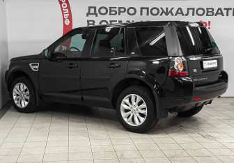 Подержанный автомобиль Land Rover Freelander 2014 года (6 фото)