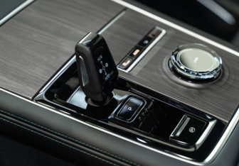 Новый Geely Monjaro 2025 (17 фото)