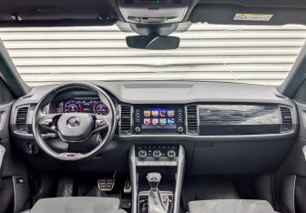 Подержанный автомобиль Skoda Kodiaq 2021 года (14 фото)