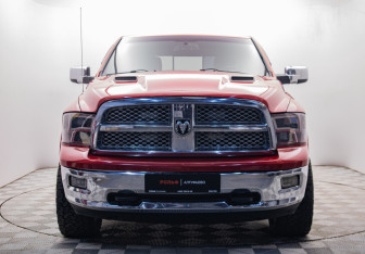 Подержанный автомобиль Dodge RAM 2012 года (6 фото)