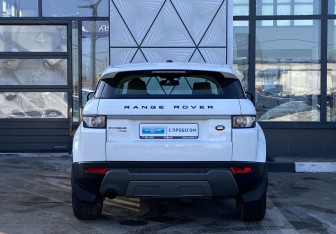 Подержанный автомобиль Land Rover Range Rover Evoque 2012 года (6 фото)