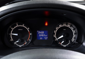 Подержанный автомобиль LADA (ВАЗ) Priora Sedan 2014 года (14 фото)