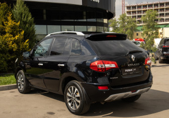 Подержанный автомобиль Renault Koleos 2013 года (5 фото)