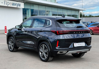 Подержанный автомобиль Exeed LX 2023 года (7 фото)