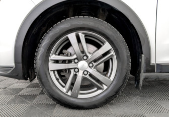 Подержанный автомобиль Haval Jolion 2024 года (18 фото)