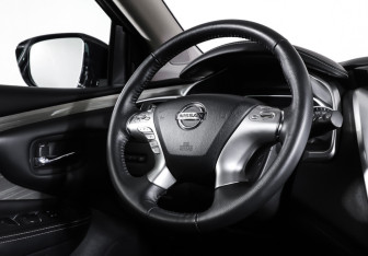 Подержанный автомобиль Nissan Murano Suv 2021 года (13 фото)