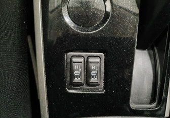 Подержанный автомобиль Mitsubishi Outlander 2021 года (15 фото)