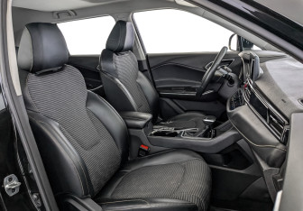 Подержанный автомобиль Москвич 3 2023 года (24 фото)