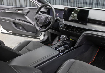 Новый Toyota Camry Sedan 2024 (11 фото)