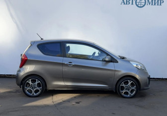 Подержанный автомобиль Kia Picanto 2012 года (4 фото)