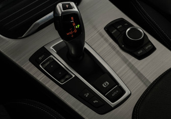 Подержанный автомобиль BMW X4 2018 года (17 фото)