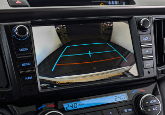 Подержанный автомобиль Toyota RAV4 2018 года (26 фото)