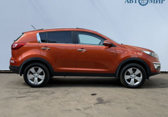 Подержанный автомобиль Kia Sportage 2011 года (4 фото)