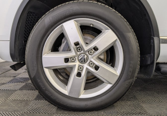 Подержанный автомобиль Volkswagen Touareg 2013 года (12 фото)
