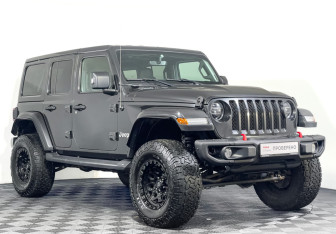 Подержанный автомобиль Jeep Wrangler 2019 года (3 фото)