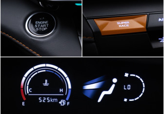 Подержанный автомобиль Changan UNI-V 2023 года (20 фото)