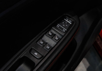 Подержанный автомобиль Renault Arkana 2021 года (14 фото)