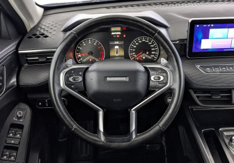 Подержанный автомобиль Haval Jolion 2023 года (21 фото)