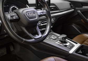Подержанный автомобиль Audi Q5 2017 года (7 фото)