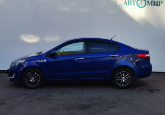 Подержанный автомобиль Kia Rio Sedan 2012 года (8 фото)