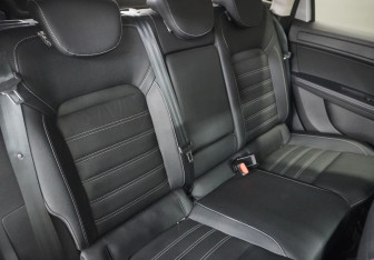 Подержанный автомобиль Renault Arkana 2019 года (11 фото)