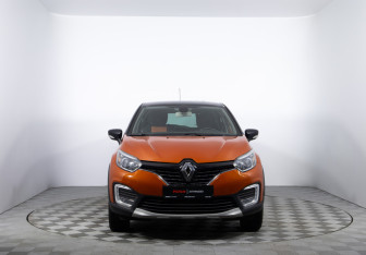 Подержанный автомобиль Renault Kaptur 2016 года (2 фото)