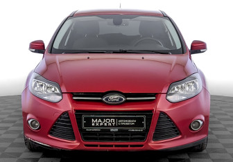 Подержанный автомобиль Ford Focus Hatchback 2012 года (2 фото)