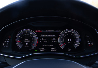 Подержанный автомобиль Audi A6 Sedan 2020 года (9 фото)
