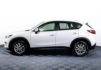 Подержанный автомобиль Mazda CX-5 2016 года (3 фото)