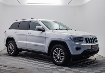 Подержанный автомобиль Jeep Grand Cherokee 2015 года (7 фото)
