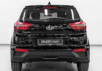 Подержанный автомобиль Hyundai Creta 2017 года (6 фото)
