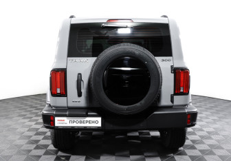 Подержанный автомобиль Tank 300 2024 года (6 фото)