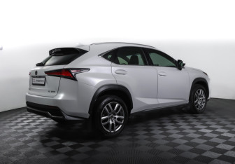 Подержанный автомобиль Lexus NX 2019 года (5 фото)