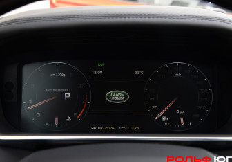 Подержанный автомобиль Land Rover Range Rover 2014 года (9 фото)