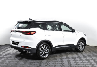 Подержанный автомобиль Chery Tiggo 7 Pro 2022 года (5 фото)