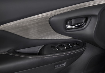 Подержанный автомобиль Nissan Murano Suv 2019 года (16 фото)