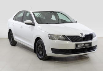 Подержанный автомобиль Skoda Rapid Liftback 2019 года (3 фото)