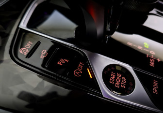 Подержанный автомобиль BMW X6 2020 года (30 фото)